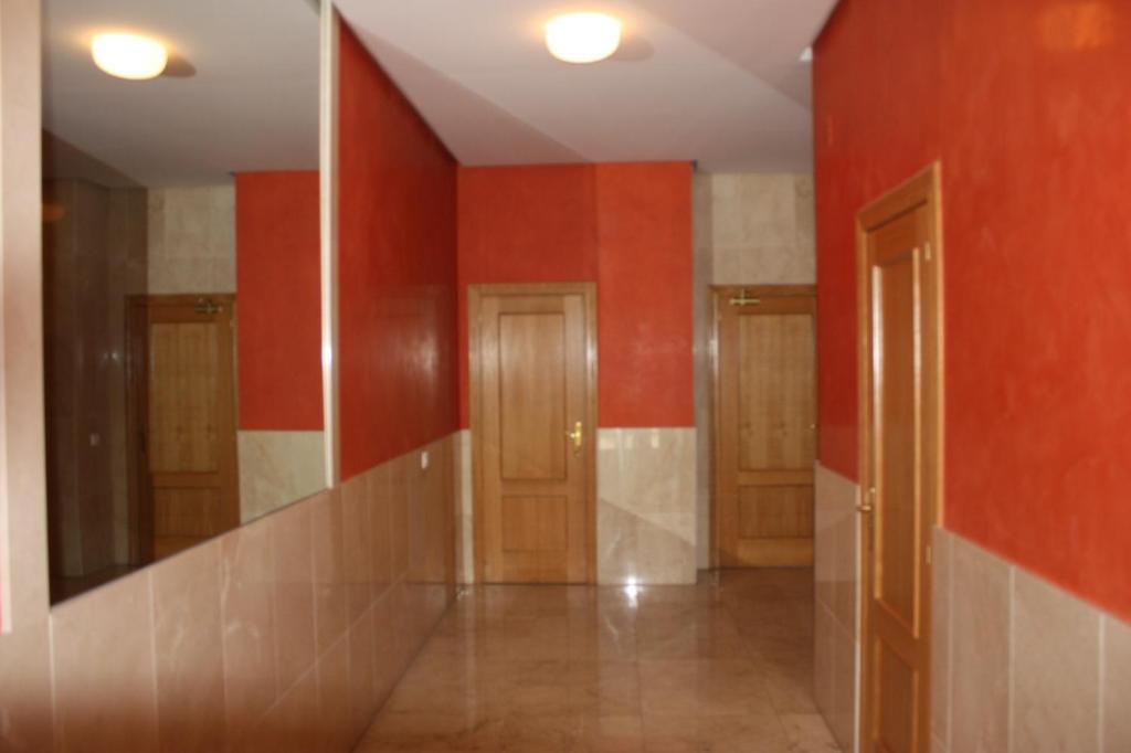 Апартаменти Apartamento La Cenicienta Леон Номер фото