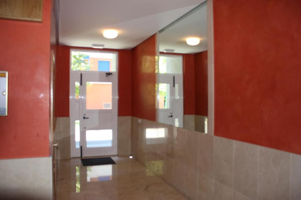 Апартаменти Apartamento La Cenicienta Леон Номер фото