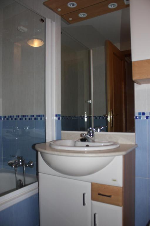 Апартаменти Apartamento La Cenicienta Леон Номер фото