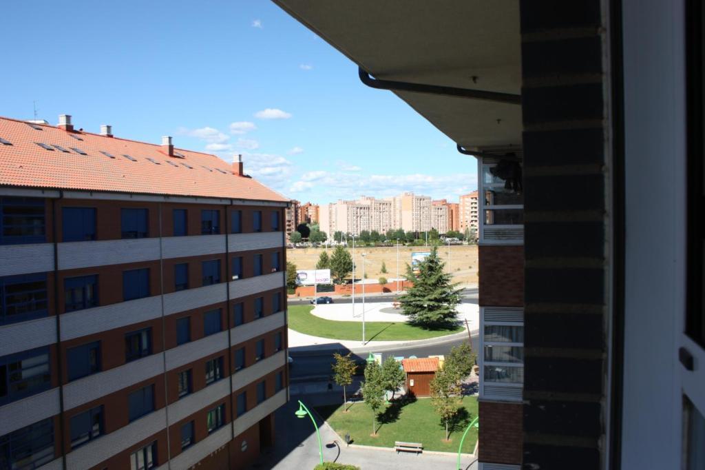 Апартаменти Apartamento La Cenicienta Леон Екстер'єр фото