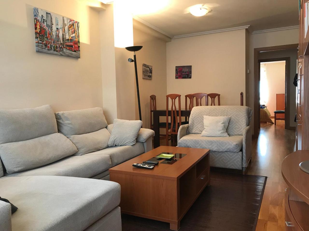 Апартаменти Apartamento La Cenicienta Леон Екстер'єр фото